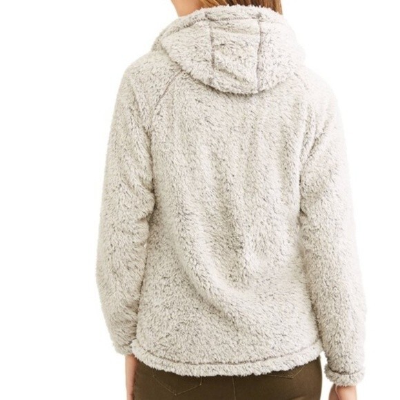 I5 Apparel Fuffy Fleece, zip up vest with hidden hood.  Oatmeal/Brown Size Small - Picture 2 of 5